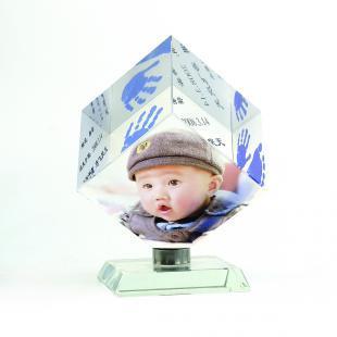 水晶旋轉(zhuǎn)方體 當(dāng)創(chuàng)意禮品遇上健身哲學(xué)，禮贈(zèng)藝術(shù)中的力量美學(xué)